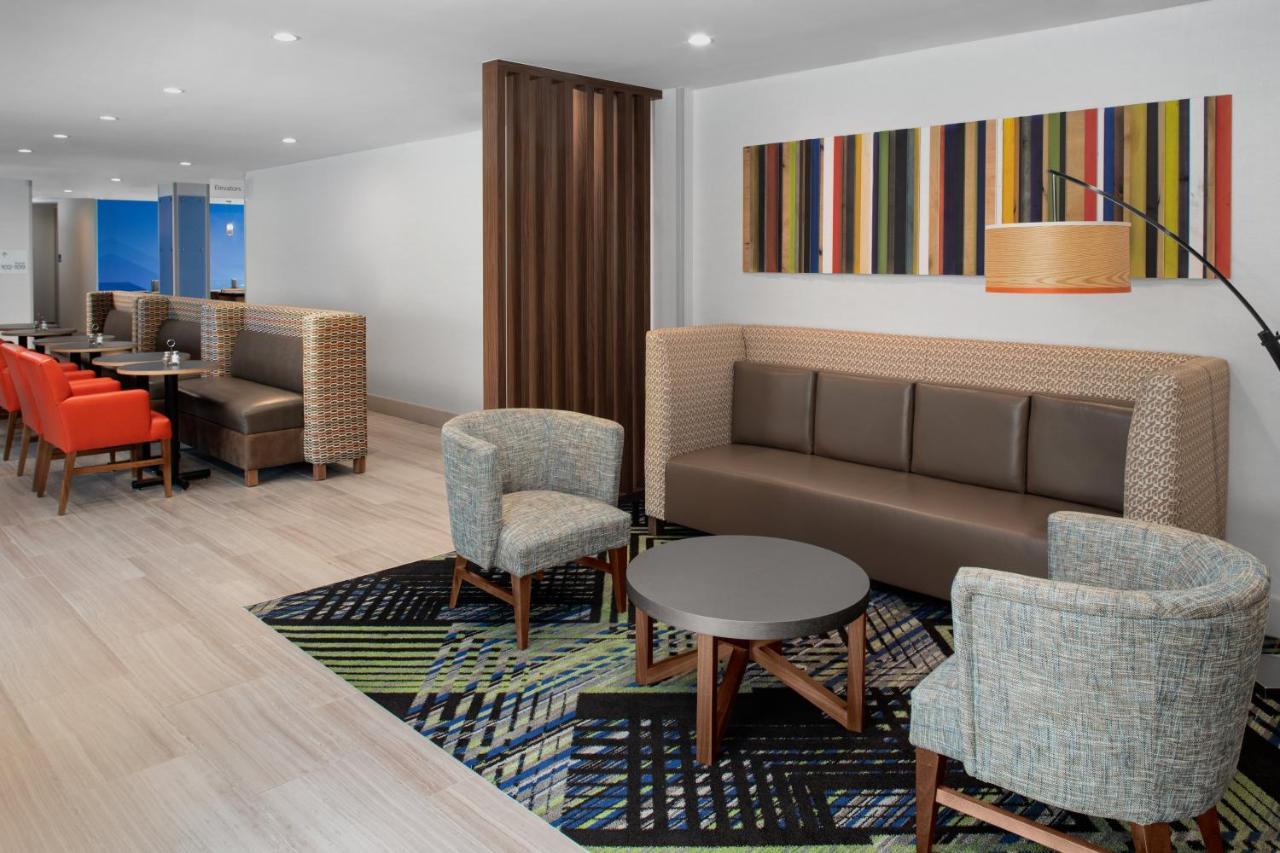 Holiday Inn Express & Suites Woodside Laguardia Airport نيو يورك المظهر الخارجي الصورة