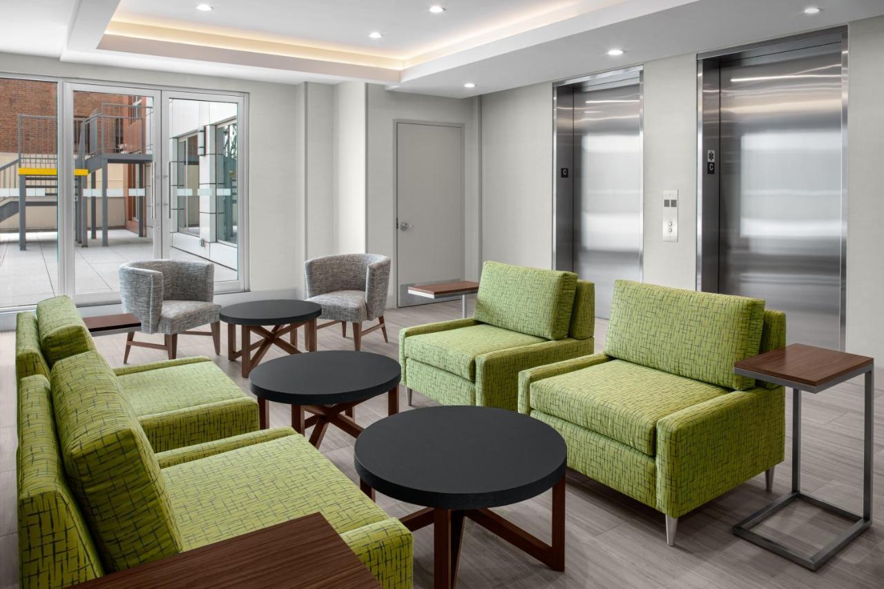 Holiday Inn Express & Suites Woodside Laguardia Airport نيو يورك المظهر الخارجي الصورة