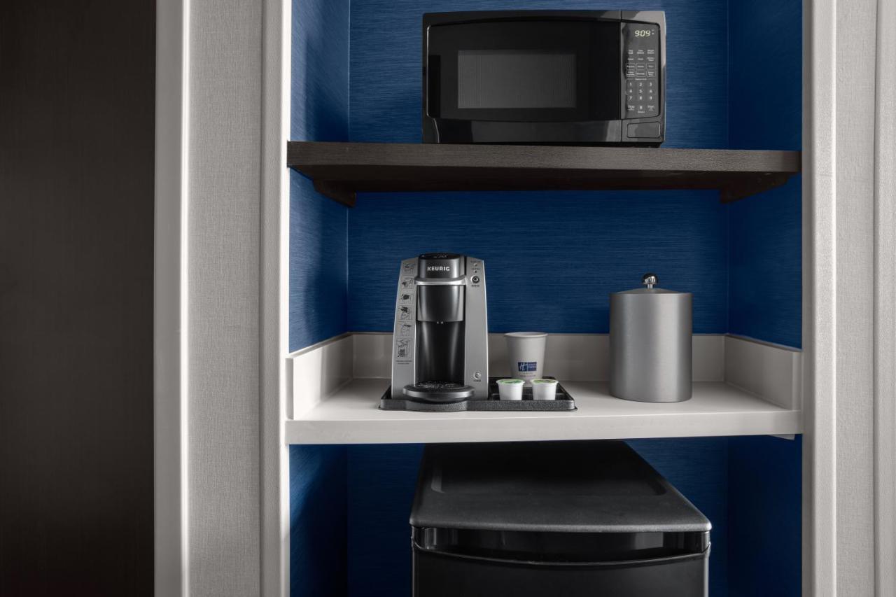 Holiday Inn Express & Suites Woodside Laguardia Airport نيو يورك المظهر الخارجي الصورة