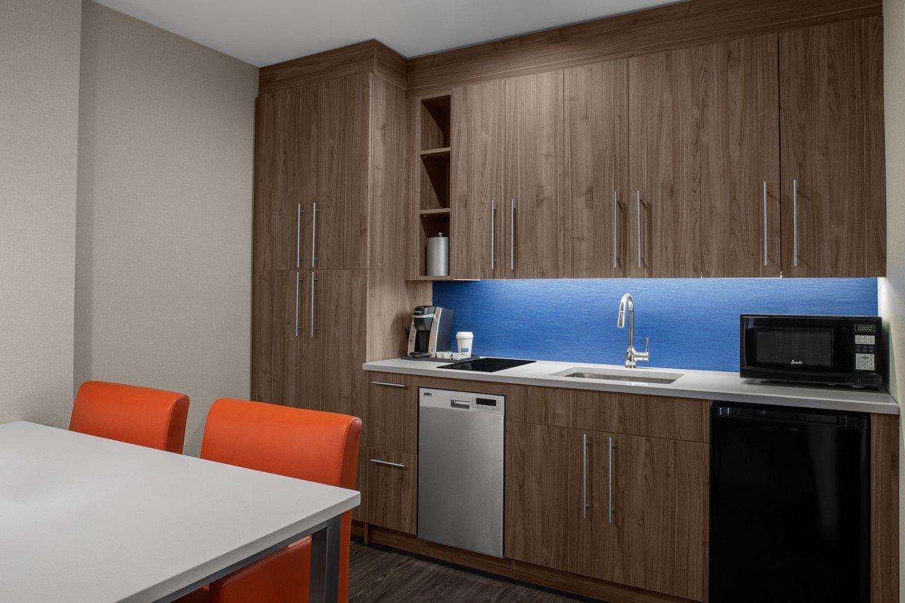 Holiday Inn Express & Suites Woodside Laguardia Airport نيو يورك المظهر الخارجي الصورة